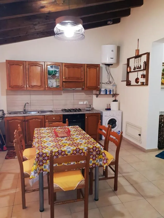 Casa Vacanza L'Antico Moderno Terrasini Holiday home