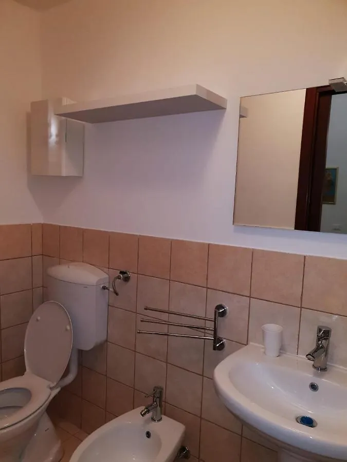 Casa Vacanza L'Antico Moderno Terrasini Italy